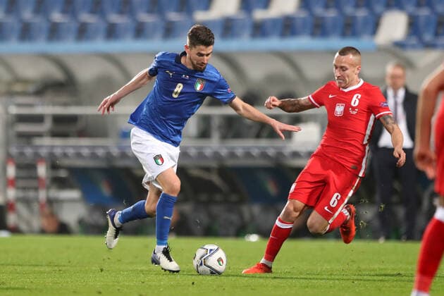 REGGIO EMILIA 15.11.2020 MECZ 5. KOLEJKA LIGA NARODOW GRUPA A1 SEZON 2020 21: WLOCHY - POLSKA 2:0 --- 2020-21 UEFA NATIONS LEAGUE GROUP A1 FOOTBALL MATCH: ITALY - POLAND 2:0 JORGINHO JACEK GORALSKI FOT. PIOTR KUCZA FOTOPYK NEWSPIX.PL --- Newspix.pl  201115PYK0092