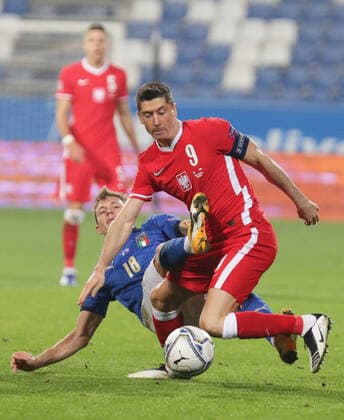 UEFA Nations League Italy vs Poland UEFA Nations League Italy vs Poland on November 15, 2020 in Reggio nell???Emilia, Italy. Pictured: Robert Lewandowski