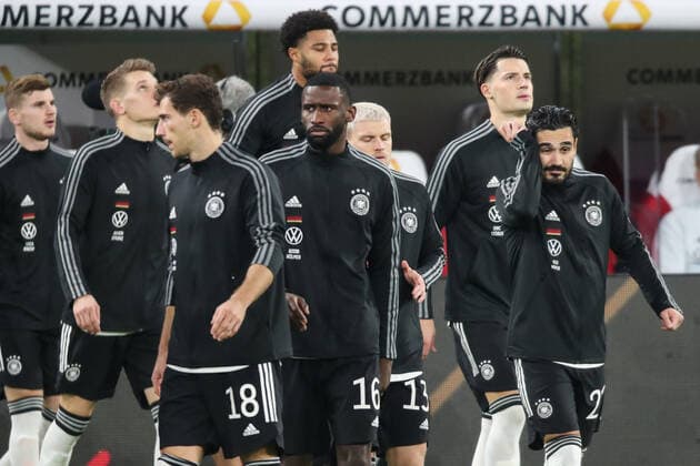v l Leon Goretzka Germany,18 ,Antonio Ruediger Rüdiger Germany,16 ,Serge Gnabry Germany,20 ,Philipp Max Germany,13 ,Robin Koch Germany,2 ,Ilkay Guendogan Gündogan Germany,21 The players come to the game with special hymn jackets, in a competition in the BILD newspaper of the mobility partner of the DFB Volkswagen, children were able to win their name on the jacket, as due to the Corona Pandemic, running-in children are not allowed Nations League Germany vs. Ukraine in the Red Bull Arena in Leipzig Football,Men,Men,Germany,14 11 2020
