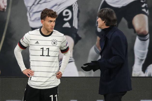 Substitution Luca Waldschmidt Germany,11 with national coach Joachim Loew Löw Germany Nations League Germany vs Ukraine in the Red Bull Arena in Leipzig Football,Man,Men,Germany,14 11 2020