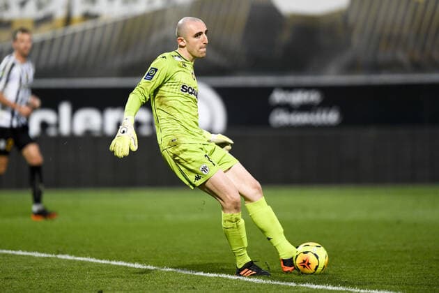 01 PAUL BERNARDONI (SCO) FOOTBALL : Angers vs Lyon - Ligue 1 Uber Eats - 22 11 2020 FEP Panoramic 