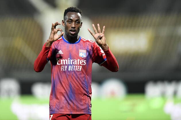 JOIE - FAIR PLAY - 11 Tino KADEWERE (ol) FOOTBALL : Angers vs Lyon - Ligue 1 Uber Eats - 22 11 2020 FEP Panoramic 