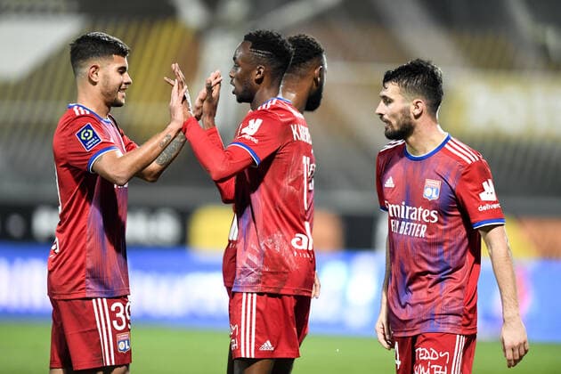 JOIE - FAIR PLAY - 11 Tino KADEWERE (ol) FOOTBALL : Angers vs Lyon - Ligue 1 Uber Eats - 22 11 2020 FEP Panoramic 