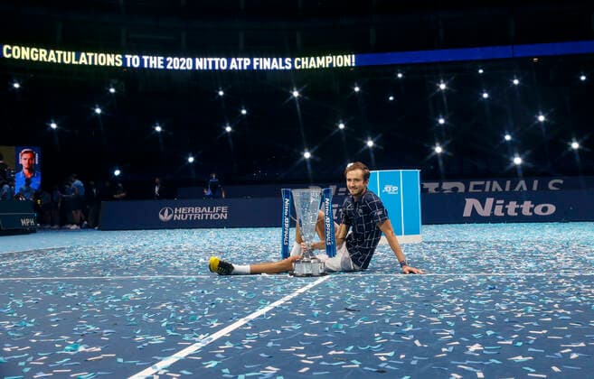 (201123) -- LONDON, Nov. 23, 2020 -- Daniil Medvedev of Russia poses with his trophy during the awarding ceremony for the singles final against Dominic Thiem of Austria at the ATP, Tennis Herren World Tour Finals 2020 in London, Britain, Nov. 22, 2020. ) (SP)BRITAIN-LONDON-TENNIS-ATP FINALS-FINAL HanxYan 