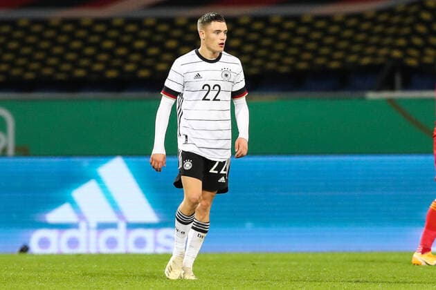 Florian Wirtz Germany,22 U 21 European Championship Qualifier Germany vs. Wales in the Eintracht Stadium in Braunschweig Freelancer,Action,Football,Man,Men,Germany,17 11 2020