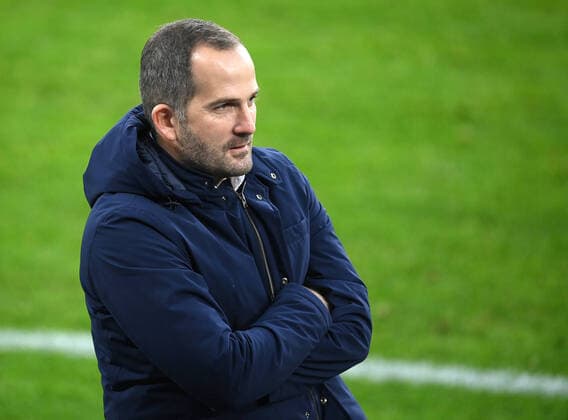 Football Coach Manuel Baum Schalke Gelsenkirchen, 21 11 2020, Football, Bundesliga, FC Schalke 04 VfL Wolfsburg 0 2 Gelsenkirchen Poolfoto Groothuis Witters Pool Witters ,EDITORIAL USE ONLY