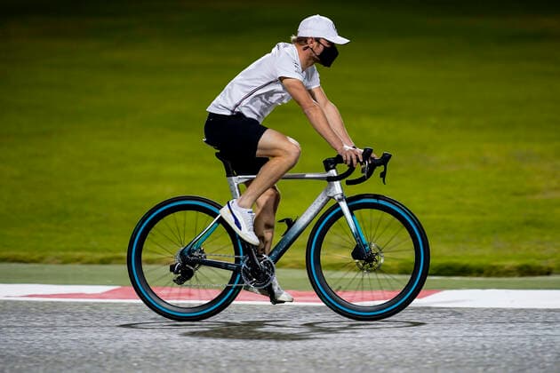 November 26, 2020, Sakhir, Bahrain: VALTTERI BOTTAS of Finland and Mercedes F1 Team rides on the track with a bike during preparations of the 2020 FIA Formula 1 Bahrain Grand Prix at Bahrain International Circuit in Sakhir, Bahrain. Sakhir Bahrain - ZUMAg147 20201126_zap_g147_010 Copyright: xJamesxGasperottix