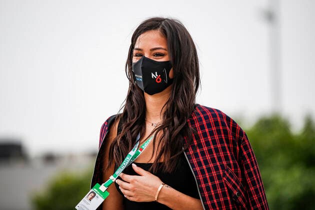 Motorsports FIA Formula One World Championship 2020, Grand Prix of Bahrain, Sandra Dziwiszek, model and girlfriend of 6 Nicholas Latifi CAN, Williams Racing , Sakhir Bahrain