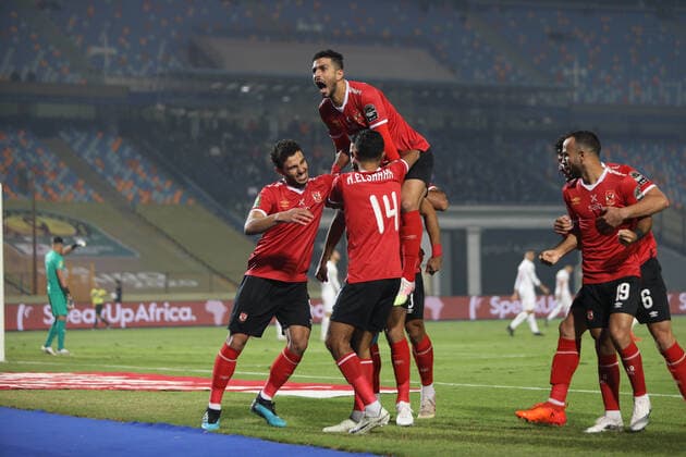 (201128) -- CAIRO, Nov. 28, 2020 -- Players of Egypt s Al Ahly celebrate their goal during the final match of the CAF Champions League in Cairo, Egypt, Nov. 27, 2020. ) (SP)EGYPT-CAIRO-FOOTBALL-CAF CHAMPIONS LEAGUE-FINAL AhmedxGomaa 