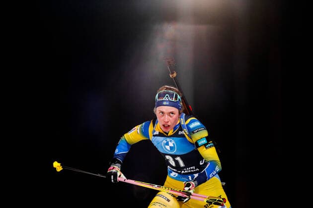 Bilder des Jahres 2020, Sport 11 November Sport Themen der Woche KW48 Sport Bilder des Tages 201129 Elvira Öberg of Sweden competes in women s 7,5 km during the IBU World Cup on November 29, 2020 in Kontiolahti. Photo: Kalle Parkkinen BILDBYRAN COP 211 KP0005 skidskytte biathlon världscup ibu world cup bbeng *** 201129 Elvira Öberg of Sweden competes in women s 7.5 km during the IBU World Cup on November 29, 2020 in Kontiolahti Photo Kalle Parkkinen BILDBYRAN COP 211 KP0005 biathlon biathlon world cup ibu world cup bbeng,  Copyright: KALLExPARKKINEN BB201129BB266