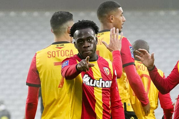 JOIE - FAIR PLAY - 29 ARNAUD KALIMUENDO (LENS) FOOTBALL : Lens vs Angers - Ligue 1 Uber Eats - 29 11 2020 FEP Panoramic 