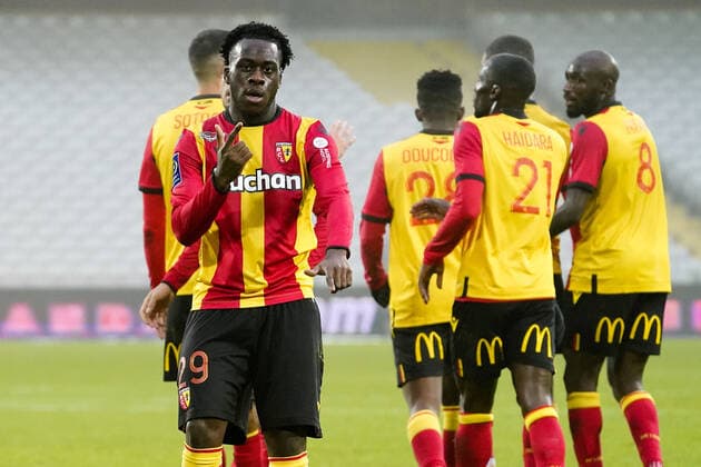JOIE - FAIR PLAY - 29 ARNAUD KALIMUENDO (LENS) FOOTBALL : Lens vs Angers - Ligue 1 Uber Eats - 29 11 2020 FEP Panoramic 