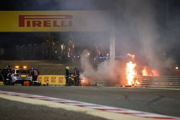 Crash GROSJEAN Romain (fra), Haas F1 Team VF-20 Ferrari, portrait during the Formula 1 Gulf Air Bahrain Grand Prix 2020, from November 27 to 29, 2020 on the Bahrain International Circuit, in Sakhir, Bahrain FORMULE 1 : Grand prix du Bahrein - Sakhir - Course - 28 10 2020 DPPI PANORAMIC  00120032__GDN6258JPG