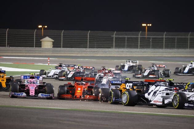 Motorsports FIA Formula One World Championship 2020, Grand Prix of Bahrain, Start, 18 Lance Stroll CAN, BWT Racing Point F1 Team , 5 Sebastian Vettel GER, Scuderia Ferrari Mission Winnow , 4 Lando Norris GBR, McLaren F1 Team , 16 Charles Leclerc MCO, Scuderia Ferrari Mission Winnow , Sakhir Bahrain
