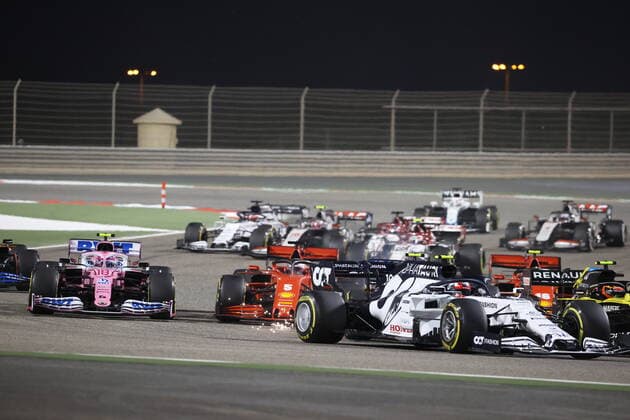 Motorsports FIA Formula One World Championship 2020, Grand Prix of Bahrain, Start, 10 Pierre Gasly FRA, Scuderia AlphaTauri Honda , 31 Esteban Ocon FRA, Renault DP World F1 Team , 18 Lance Stroll CAN, BWT Racing Point F1 Team , 5 Sebastian Vettel GER, Scuderia Ferrari Mission Winnow , Sakhir Bahrain