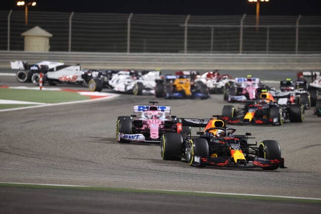 Motorsports FIA Formula One World Championship 2020, Grand Prix of Bahrain, Start, 33 Max Verstappen NLD, Aston Martin Red Bull Racing , 11 Sergio Perez MEX, BWT Racing Point F1 Team , Sakhir Bahrain