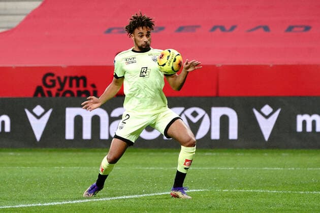 Sacha Boey (Dijon FCO) FOOTBALL : OGC Nice vs Dijon FCO - Ligue 1 Uber Eats - Nice - 29 11 2020 NorbertScanella PanoramiC 