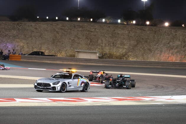Motorsports FIA Formula One World Championship 2020, Grand Prix of Bahrain, F1 Safety Car, Mercedes AMG GT R, 44 Lewis Hamilton GBR, Mercedes AMG Petronas Formula One Team , 33 Max Verstappen NLD, Aston Martin Red Bull Racing , Sakhir Bahrain