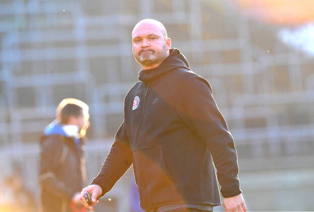 05 09 2019, GER, soccer, Regionalliga West, season 2020 2021, 18 matchday, Stadion am Zoo, Wuppertal Wuppertaler SV SC Wiedenbrück 1 2 Alexander Voigt Trainer Wuppertaler SV, action, single picture, cross, facial expression, gestures, coach, coach