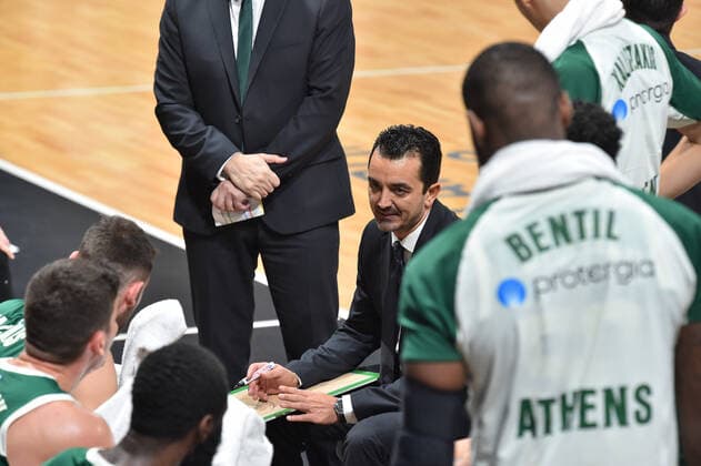 G. Vovoras (entraineur panathinaikos) BASKETBALL : LDLC ASVEL vs Panathinaikos Athenes - Euroleague - 01 12 2020 FredericChambert Panoramic 