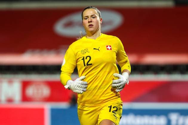 LEUVEN, BELGIUM, DEC 1 ST: Goalkeeper Elvira Herzog ( 12 Switzerland) in goal during the UEFA Women s Euro 2022 qualifying group football match between Belgium and Switzerland on 1 st December 2020 in Leuven, Belgium. Sevil Oktem Sportpix.be SPP Belgium vs Switzerland 