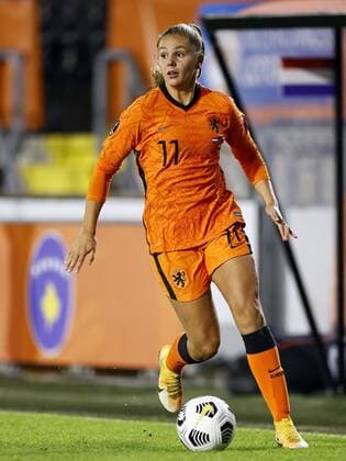 BREDA Lieke Martens of Holland Women during the UEFA Women s EURO 2021 qualifying group A match between the Netherlands and Kosovo at the Rat Verlegh Stadium on December 01, 2020 in Breda, The Netherlands ANP MAURICE VAN STEEN UEFA Women s EURO 2021 qualifier 2020 2021 xVIxANPxSportx xxANPxIVx 425776056