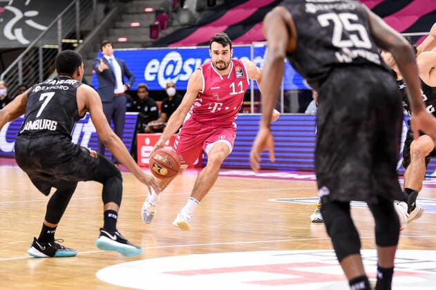 easyCredit BBL, Telekom Baskets Bonn vs Hamburg Towers, 03 12 2020 Anthony DiLeo Telekom Baskets Bonn 11 , easyCredit BBL, Telekom Baskets Bonn vs Hamburg Towers on 03 12 2020 at the Telekom Dome Bonn, Bonn North Rhine-Westphalia Copyright: xBEAUTIFULxSPORTS Mueller-Laschetx