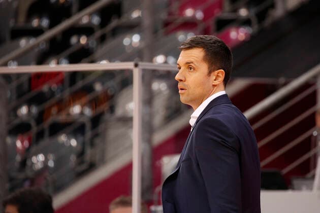BBL easyCredit Basketball Bundesliga Season 2020 2021 4 Matchday on Thursday, 03 December 2020 at Telekom Dome Telekom Baskets Bonn Hamburg Towers Head Coach Igor Jovovic Bonn Telekom Baskets Bonn Hamburg Towers