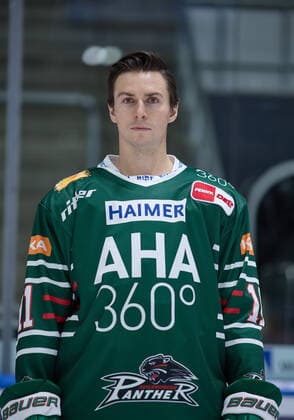 Adam Payerl Augsburg Panther 11 , DEL, portrait date 2020 2021,