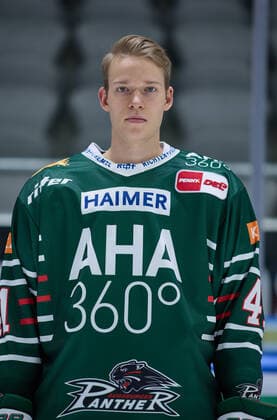 Maximilian Eisenmenger Augsburg Panther 41, DEL, portrait date 2020 2021,