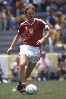 Zbigniew Boniek, Polen, POL, Einzelaktion mit Ball, undatierte Aufnahme, bei der Fussball WM Weltmeisterschaft 1986 in Mexiko, *** Zbigniew Boniek, Poland, POL, single action with ball, undated recording, at the 1986 World Cup in Mexico,