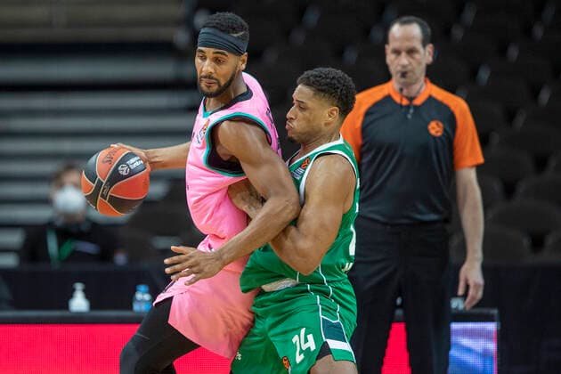 2020-12-04 Kaunas Lithuania. Basketball team Zalgiris Kaunas plays vs Barca Basket Euroleague game at Zalgiris arena in Kaunas on Friday 4 of December 2020. 24AUGUSTINE RUBIT 0 BRANDON DAVIES. Kaunas Lithuania  Copyright: xKarolisxKavolelisx euroleague basketball