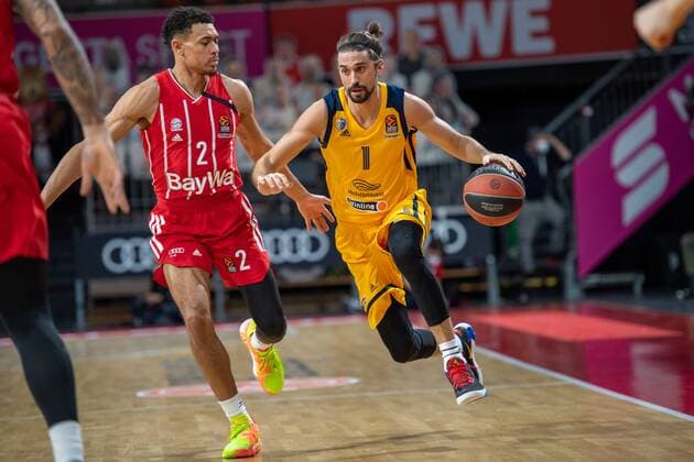 Wade Baldwin 2 FC Bayern , Alexey Shved 1 BK Khimki Moscow , FC Bayern Basketball vs BC Khimki Moscow, Basketball, Euroleague, 04 12 2020 Munich Bayern Germany Copyright: xkolbert-press UlrichxGamelx