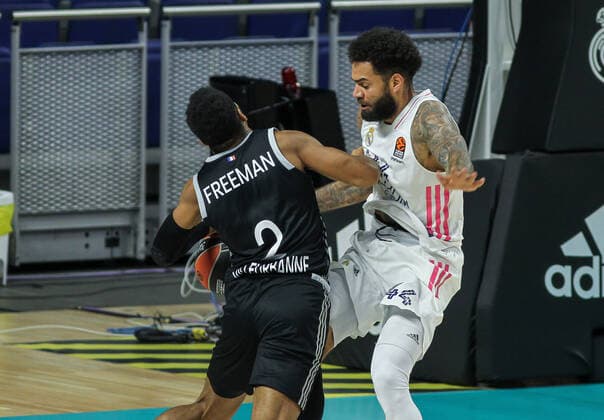 December 4, 2020, Madrid, MADRID, SPAIN: Allerik Freeman of Asvel Lyon-Villeurbanne and Jeffery Taylor of Real Madrid fight for the ball during the Euroleague basketball match played between Real Madrid and Asvel Lyon-Villeurbanne at WiZink Center on December 04, 2020, in Madrid, Spain. Madrid SPAIN - ZUMAa181 20201204_zaa_a181_030 Copyright: xIrinaxR.xHipolitox