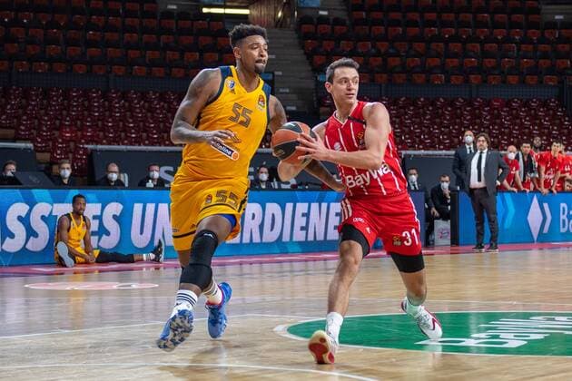 Jordan Mickey 55 BK Khimki Moscow , Zan Mark Sisko 31 FC Bayern , FC Bayern Basketball vs BC Khimki Moscow, Basketball, Euroleague, 04 12 2020 Munich Bayern Germany Copyright: xkolbert-press UlrichxGamelx