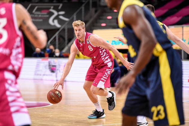 easyCredit BBL, Telekom Baskets Bonn vs EWE Baskets Oldenburg, 06 12 2020 Benjamin Lischka Telekom Baskets Bonn 8 , easyCredit BBL, Telekom Baskets Bonn vs EWE Baskets Oldenburg on 06 12 2020 at the Telekom Dome Bonn, Bonn Nordrhein Westfalen Copyright: xBEAUTIFULxSPORTS Mueller-Laschetx