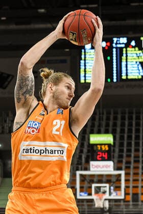 GER, BBL, ratiopharm ulm vs RASTA Vechta 06 12 2020, ratiopharm arena, Neu Ulm, GER, BBL, ratiopharm ulm vs RASTA Vechta, in the picture Dylan Osetkowski Ulm, 21 nordphotoxHafner nph00200