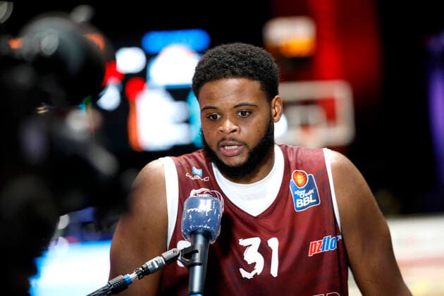 06 12 2020, easyCredit Basketball Bundesliga, BBL, Season 2020 2021, Men, Chemnitz Niners Fraport Skyliners Frankfurt Joe Lawson, Niners Chemnitz Chemnitz Messe Chemnitz Sachsen Germany