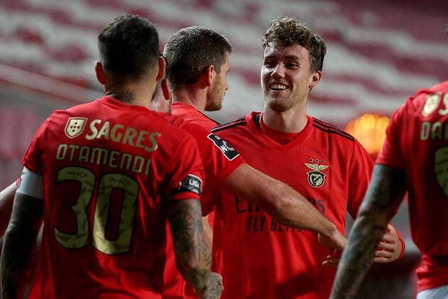 December 6, 2020, Lisbon, Portugal: Luca Waldschmidt of SL Benfica (R ) celebrates with teammates after scoring his teams second goal during the Portuguese League football match between SL Benfica and FC Pacos Ferreira at the Luz stadium in Lisbon, Portugal on December 6, 2020. Lisbon Portugal - ZUMAf123 20201206_zap_f123_011 Copyright: xPedroxFiuzax