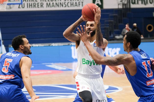 Basketball, Men, BBL, 4 Matchday, 08 12 2020, SYNTAINICS MBC FC Bayern Muenchen, from l David Brembly MBC, 5 , DJ Seeley FCBB, 4 , Kyndahl Hill MBC, 11 GER, BBL, Basketball, Men, SYNTAINICS MBC FC Bayern Muenchen, 08 12 2020, Weissenfels Copyright: xSchulz Eibner-Pressefotox ep_esz