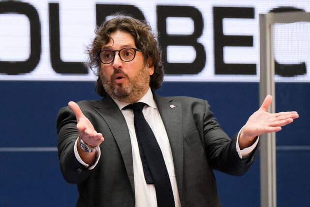 Basketball, Men, BBL, 4 Matchday, 08 12 2020, SYNTAINICS MBC FC Bayern Muenchen, from l Head Coach Andrea Trinchieri FC Bayern GER, BBL, Basketball, Men, SYNTAINICS MBC FC Bayern Muenchen, 08 12 2020, Weissenfels Copyright: xSchulz Eibner-Pressefotox ep_esz