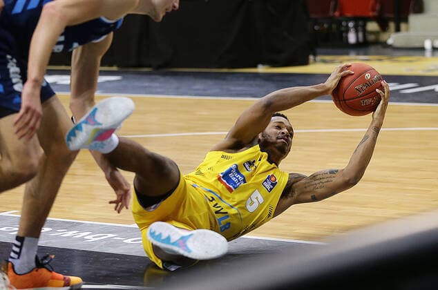 Ludwigsburg , Basketball easyCredit BBL Bundesliga , MHP GIANTS Ludwigsburg vs Alba Berlin , Barry Brown Giants