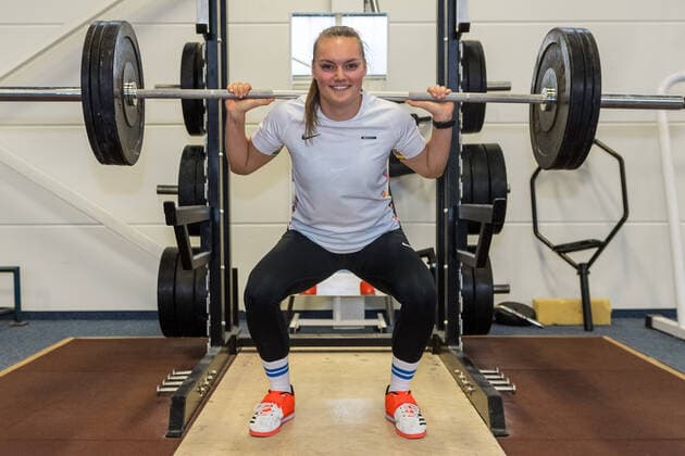 Inken Henningsen 27, SV Halle changes from basketball to bobsleigh pushers and trains with the athletics group around national coach Wolfgang Kühne Halle Saale Sachsen Anhalt Germany