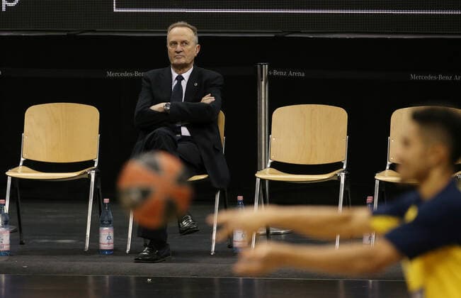 Coach Aito Garcia Reneses Sport Basketball EuroLeague Men Season 2020 2021 10 12 2020 ALBA Berlin vs Fenerbahce Istanbul