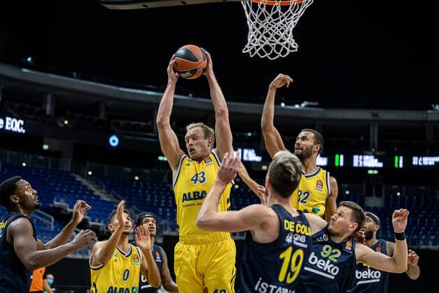 Basketball Berlin 10 12 2020 Season 2020 2021 Euroleague Regular Season Preliminary round Alba Berlin vs Fenerbahce Beko Istanbul Luke Sikma Alba Berlin, No 43