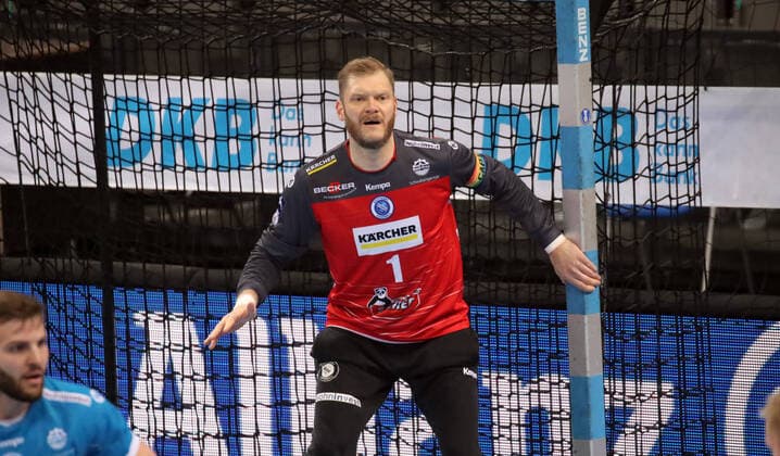 10 12 20 TVB Stuttgart GWD Minden Germany, Stuttgart, 10 12 2020, Handball, DKB Bundesliga, Season 2020 2021, TVB Stuttgart GWD Minden Johannes Bitter TVB Stuttgart