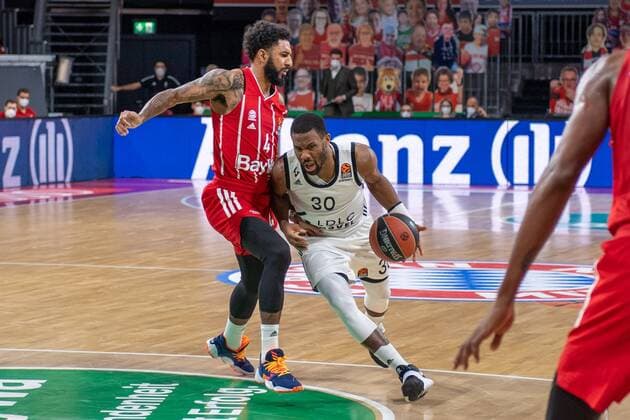 Norris Cole 30 Asvel Lyon Villeurbanne , Sasha Grant 44 FC Bayern , FC Bayern Basketball vs Asvel Villeurbanne, Basketball, Euroleague, 11 12 2020 Munich Bayern Germany Copyright: xkolbert-press UlrichxGamelx