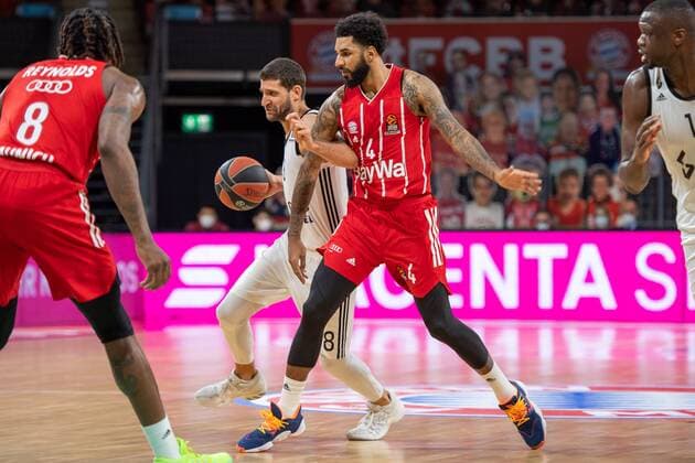 Antoine Diot 8 Asvel Lyon Villeurbanne , Sasha Grant 44 FC Bayern , FC Bayern Basketball vs Asvel Villeurbanne, Basketball, Euroleague, 11 12 2020 Munich Bayern Germany Copyright: xkolbert-press UlrichxGamelx