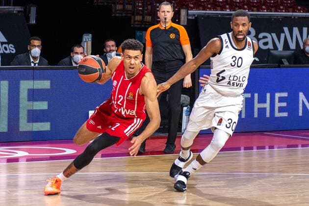 Wade Baldwin 2 FC Bayern , Norris Cole 30 Asvel Lyon Villeurbanne , FC Bayern Basketball vs Asvel Villeurbanne, Basketball, Euroleague, 11 12 2020 Munich Bayern Germany Copyright: xkolbert-press UlrichxGamelx