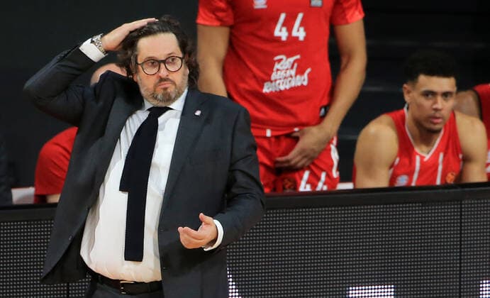 11 12 2020, EuroLeague, FC Bayern Basketball vs Villeurbanne, Audi Dome, in the picture coach Andrea Trinchieri FCB Basketball and Wade Baldwin FCB Basketball